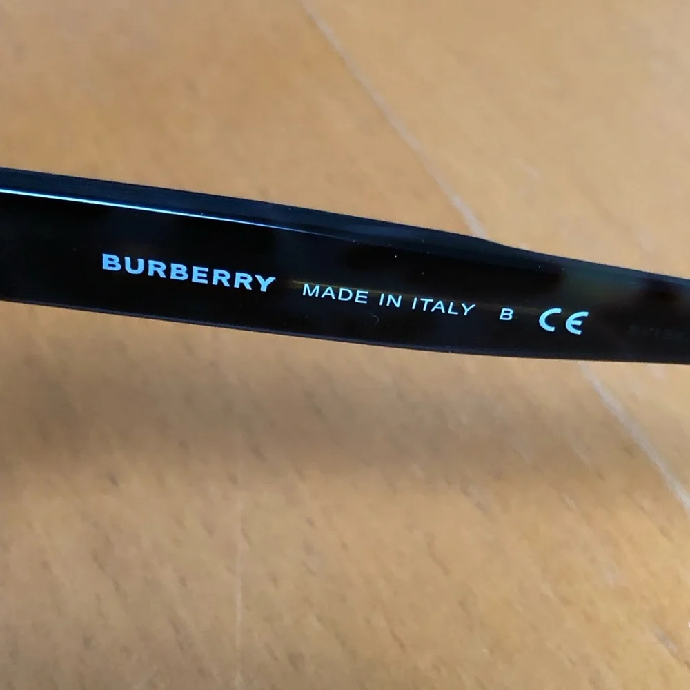 Burberry sunglasses